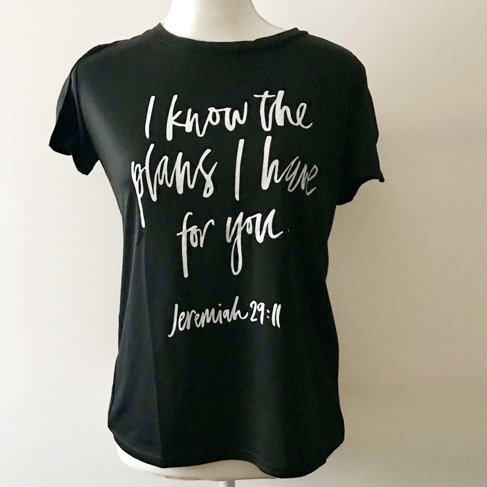 Inspirational Black Graphic Tee - Picture 2 of 4